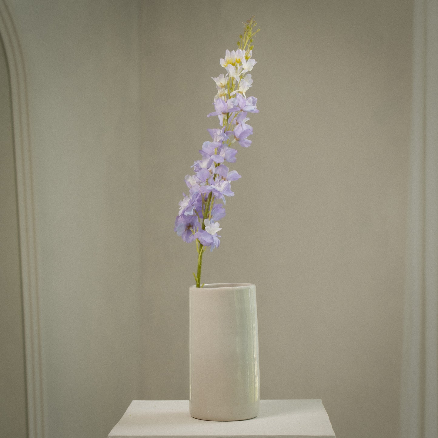 Tige de delphinium artificiel réaliste - 1pc