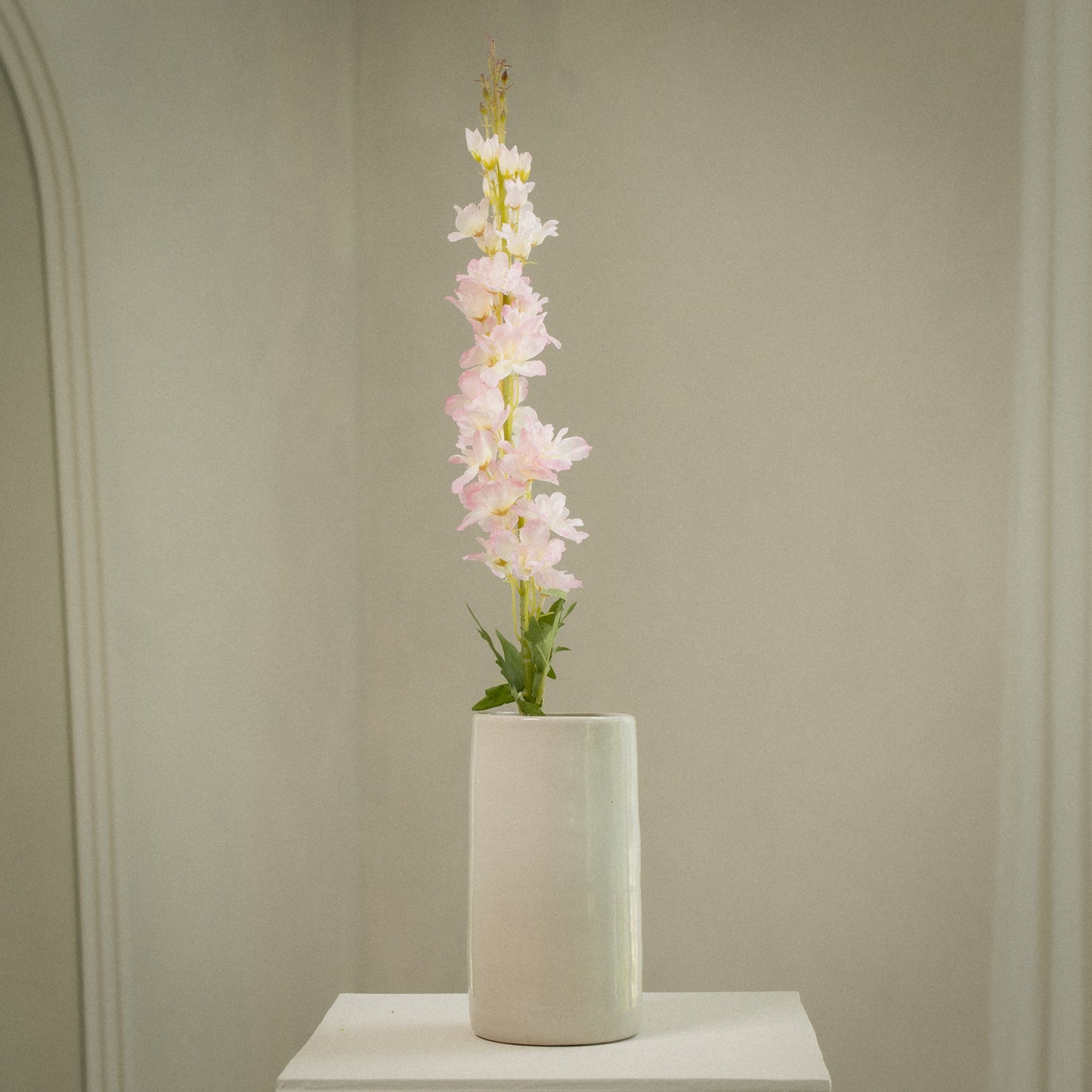 Tige de delphinium artificiel réaliste - 1pc