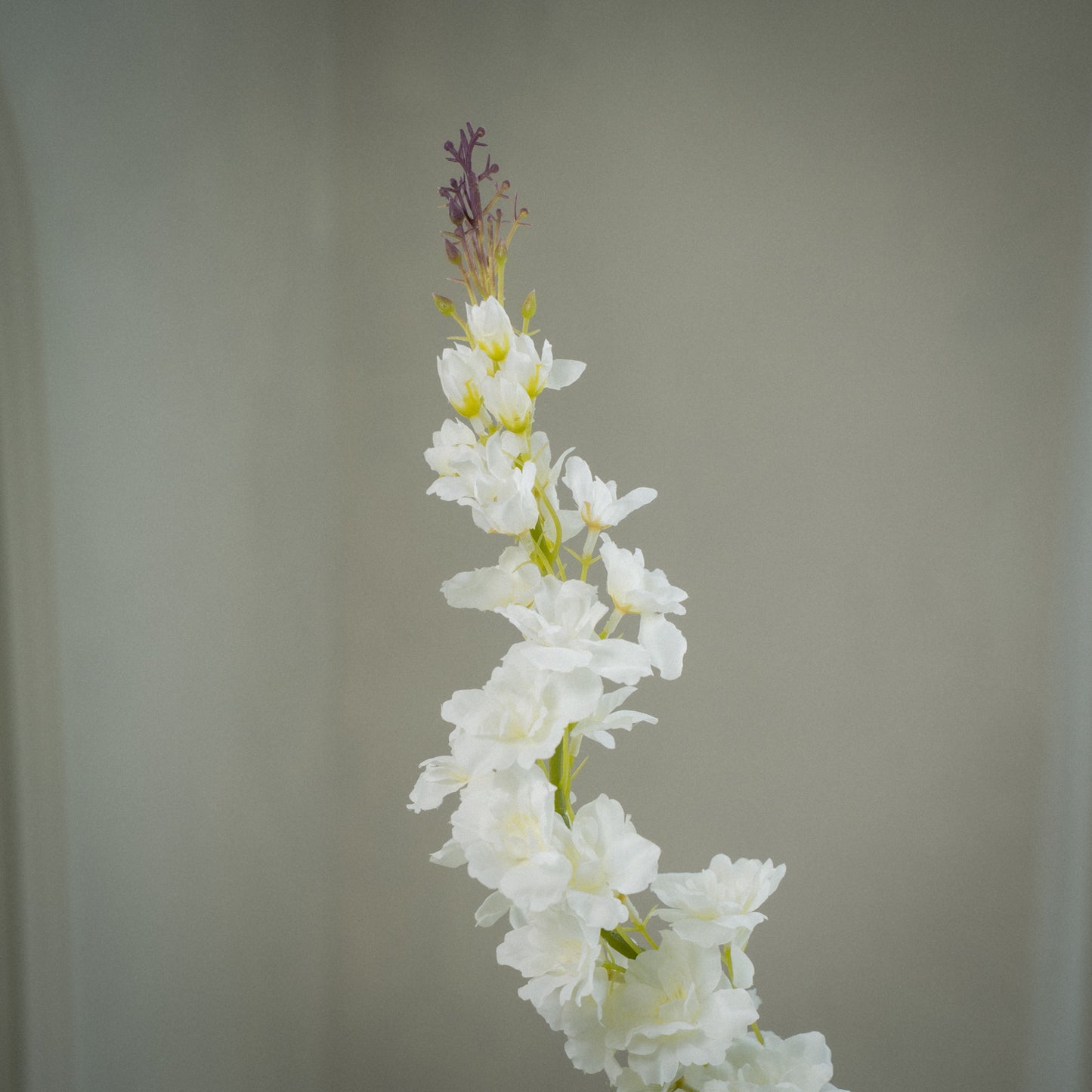 Tige de delphinium artificiel réaliste - 1pc