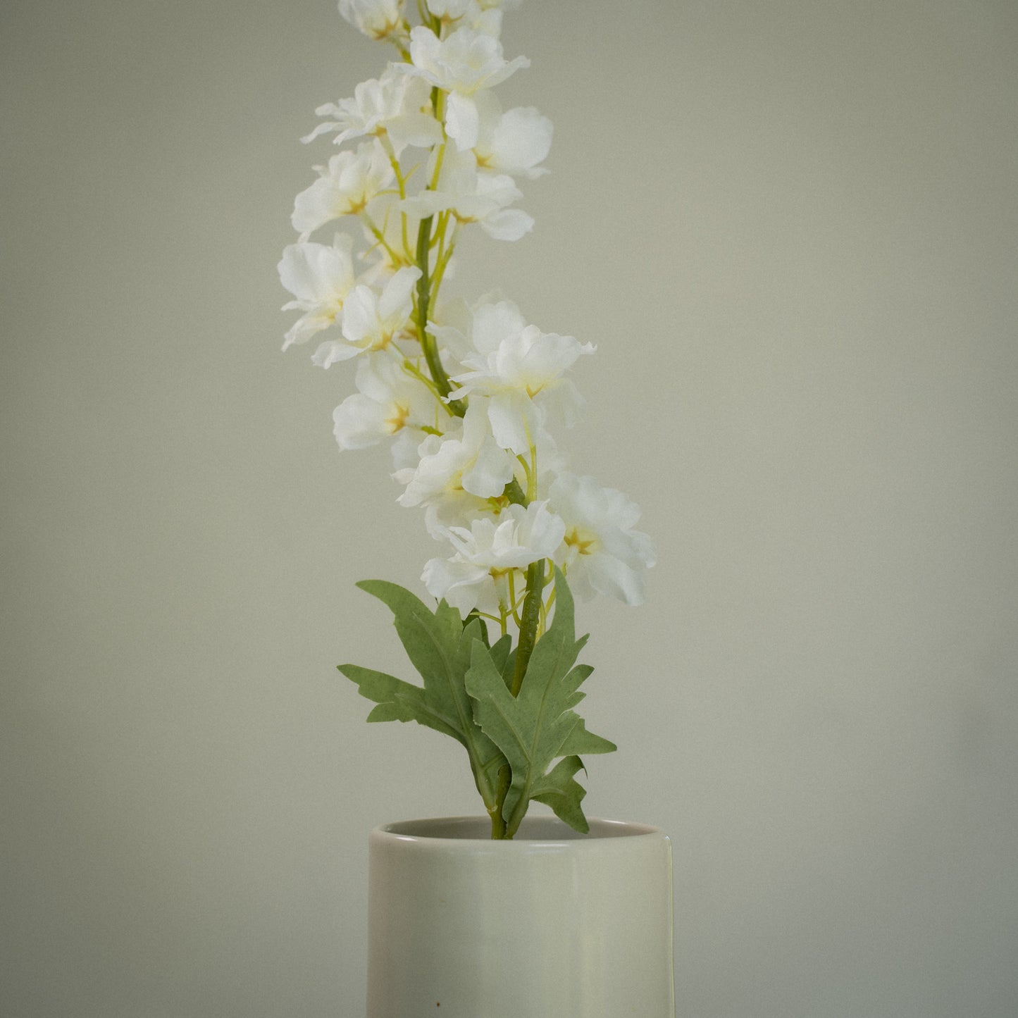 Tige de delphinium artificiel réaliste - 1pc