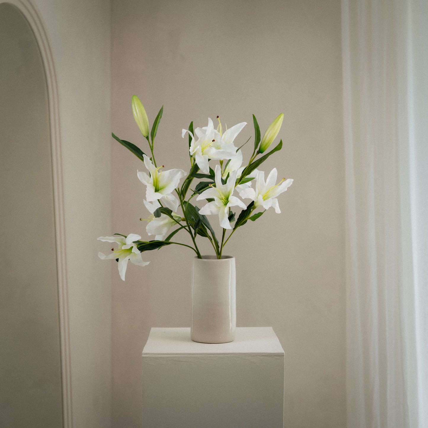 Grande tige de lys artificiel à 4 fleurs